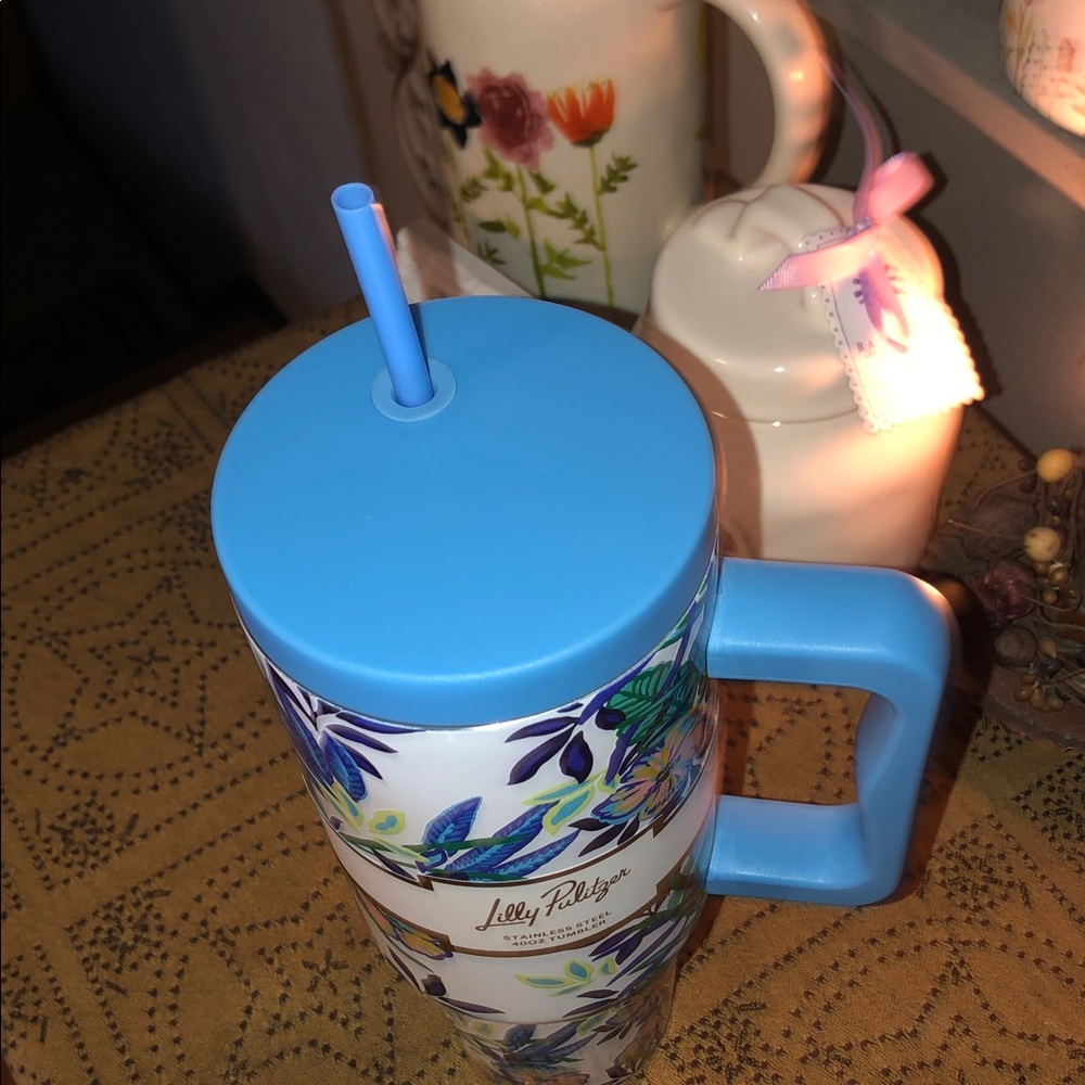 Lilly Pulitzer Stainless Steel 40oz Tumbler with Handle/Straw - Picture 7 of 11